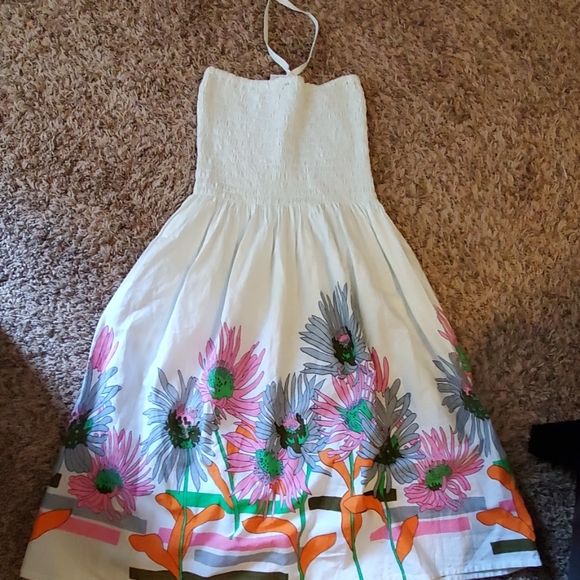 Dress - Picture 1 of 2